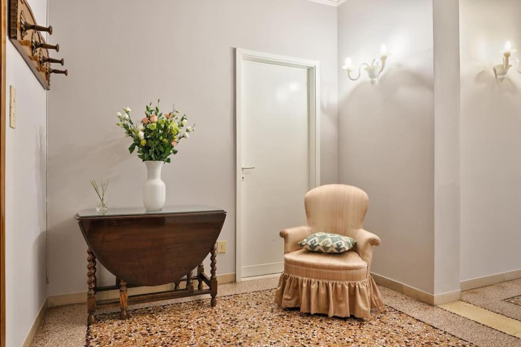 Appartement Dimora Mantelli à Mestre Extérieur photo