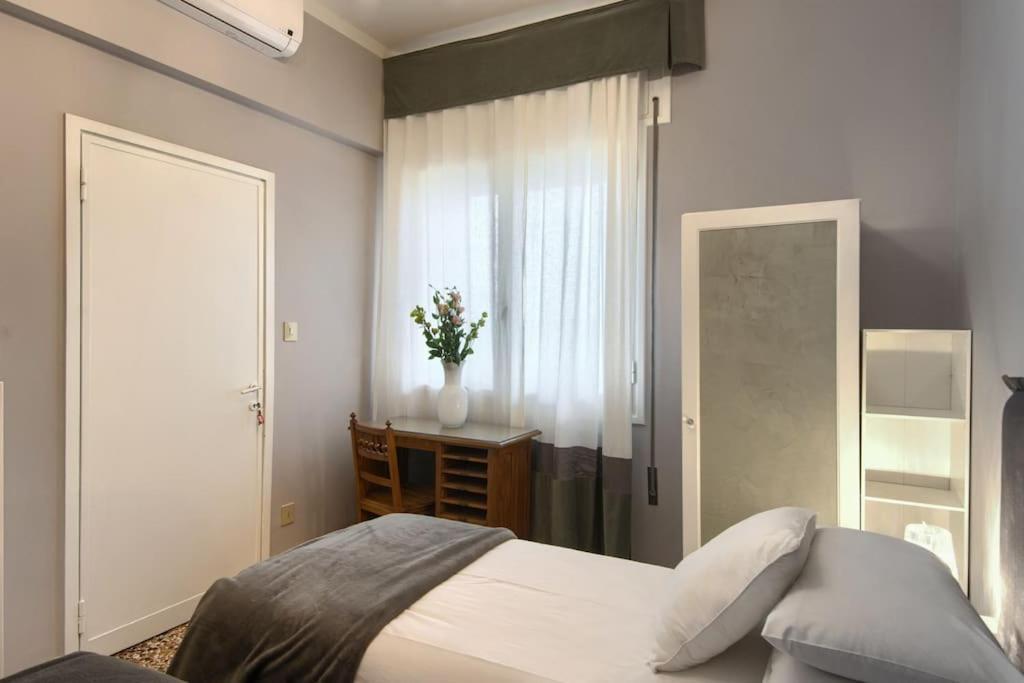 Appartement Dimora Mantelli à Mestre Extérieur photo